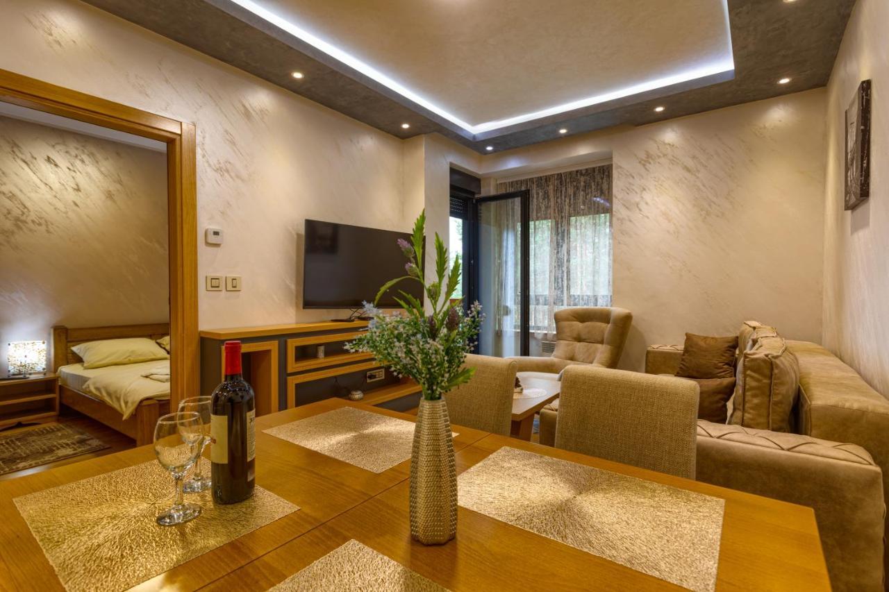 Nele Apartment *
