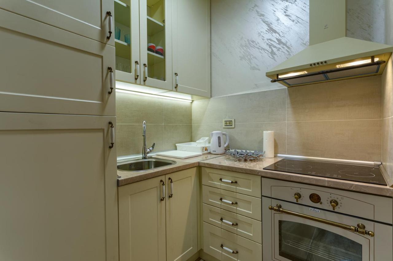 Nele Apartment *